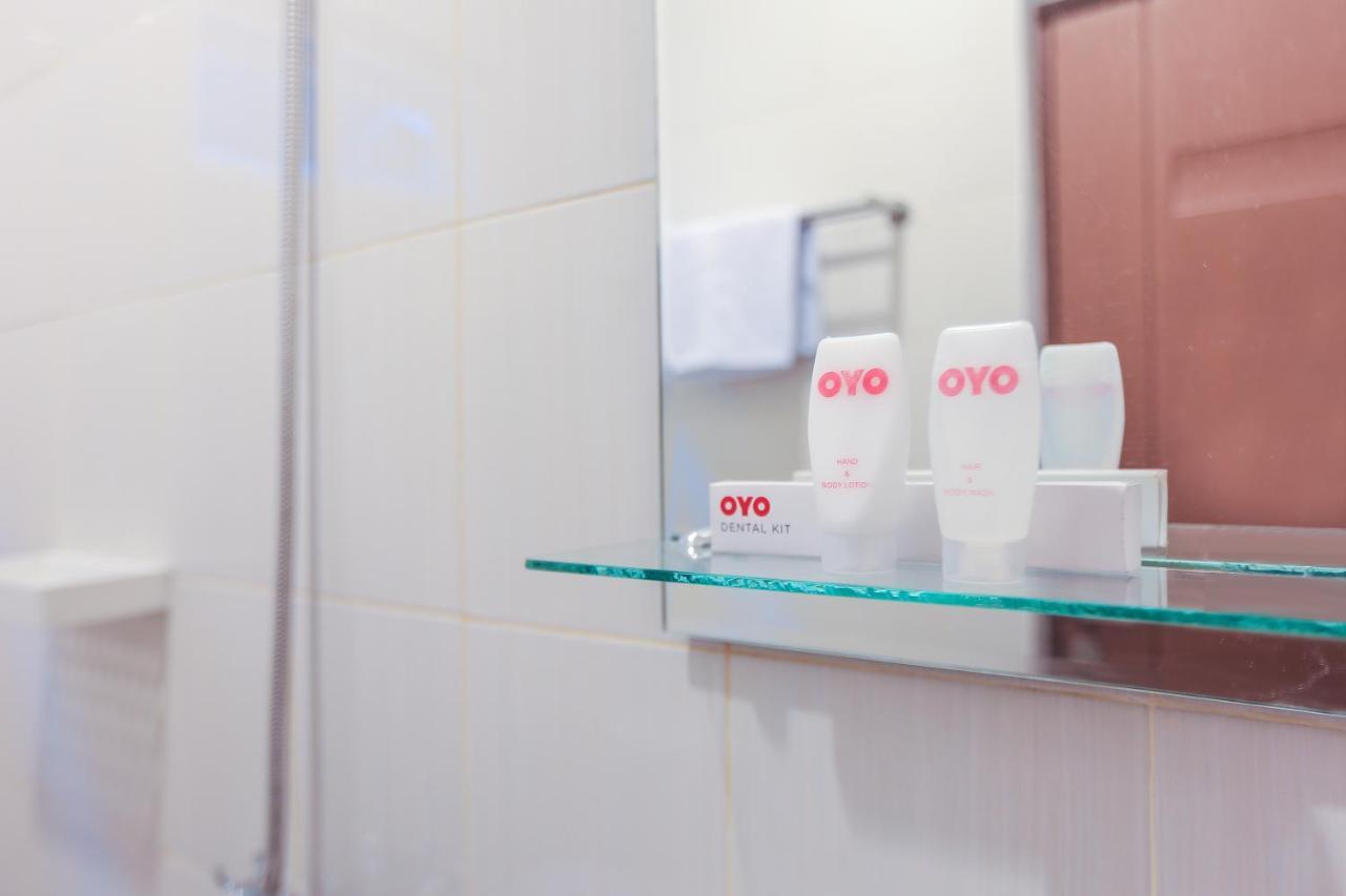 Oyo 133 Griya Ciaji Hotel Jakarta Ngoại thất bức ảnh